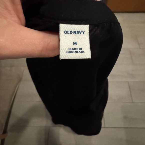 Old navy Black Womens Mesh Flowy Blouse - Picture 3 of 10